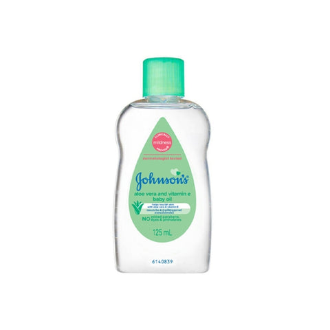 Johnson's Baby Oil (With Aloe Vera and Vitamin E) 125mL